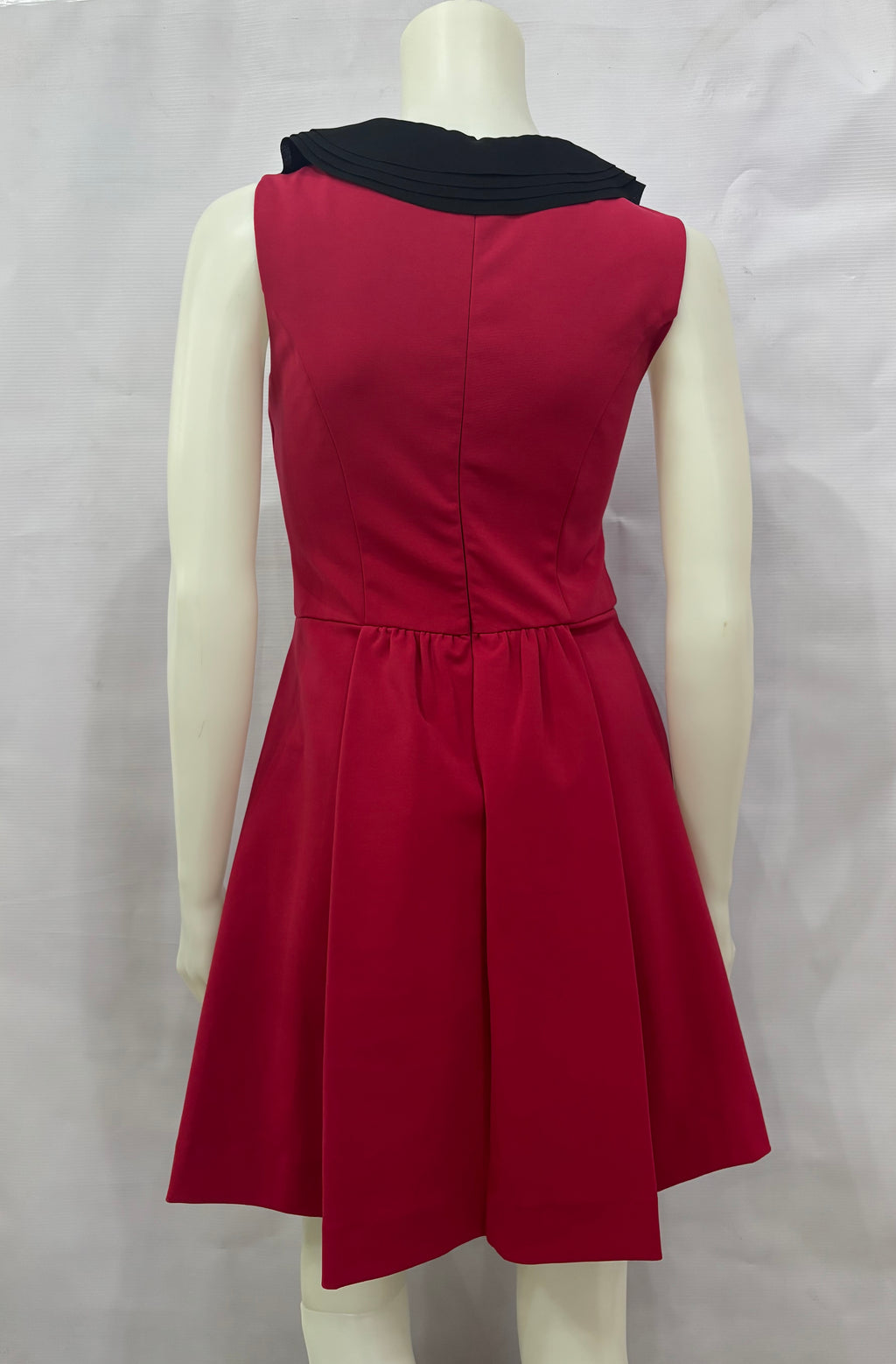Small b + a + b Women’s Dress