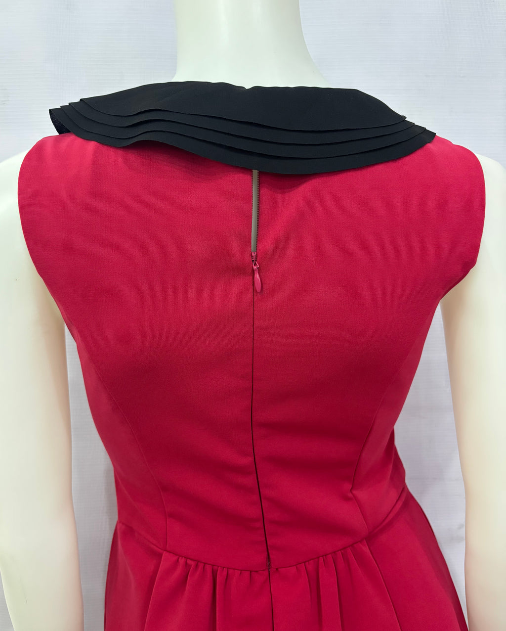 Small b + a + b Women’s Dress