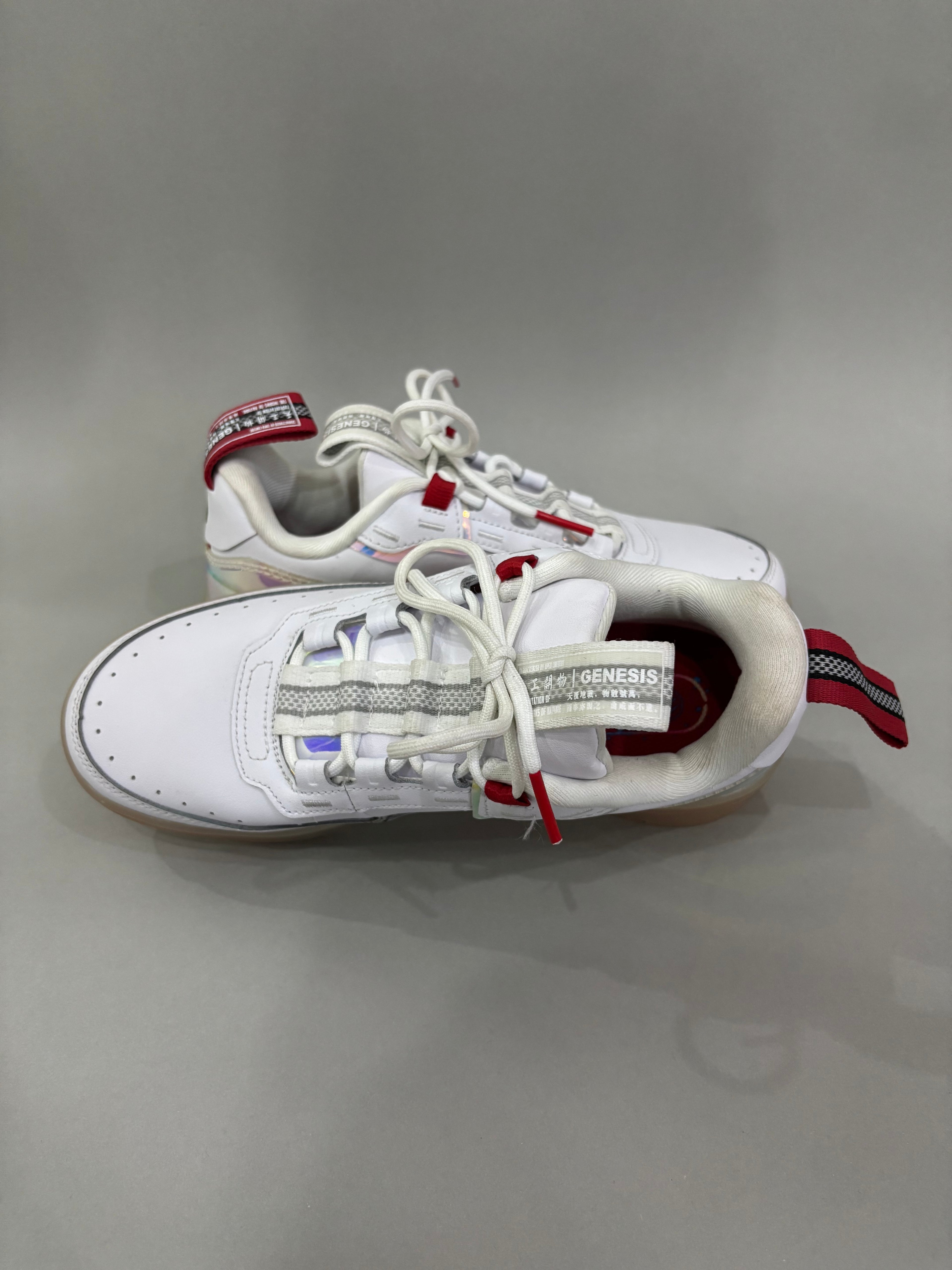 EUR 39 White Sneaker Shoes