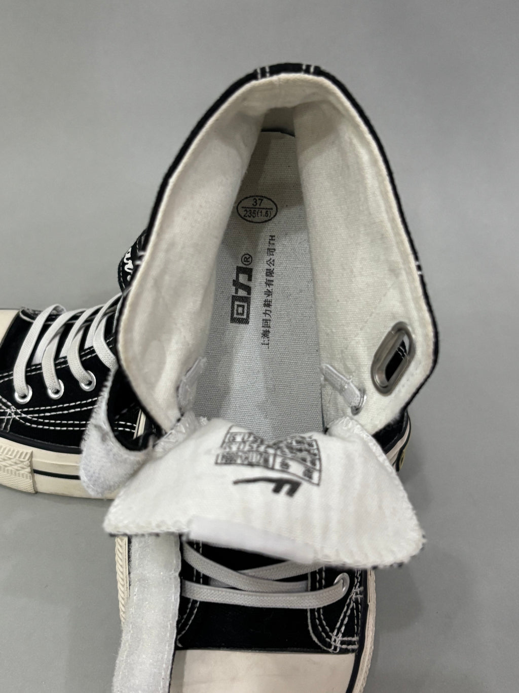 EUR 37 Black & White Hip-Top Canvas Sneaker Shoes