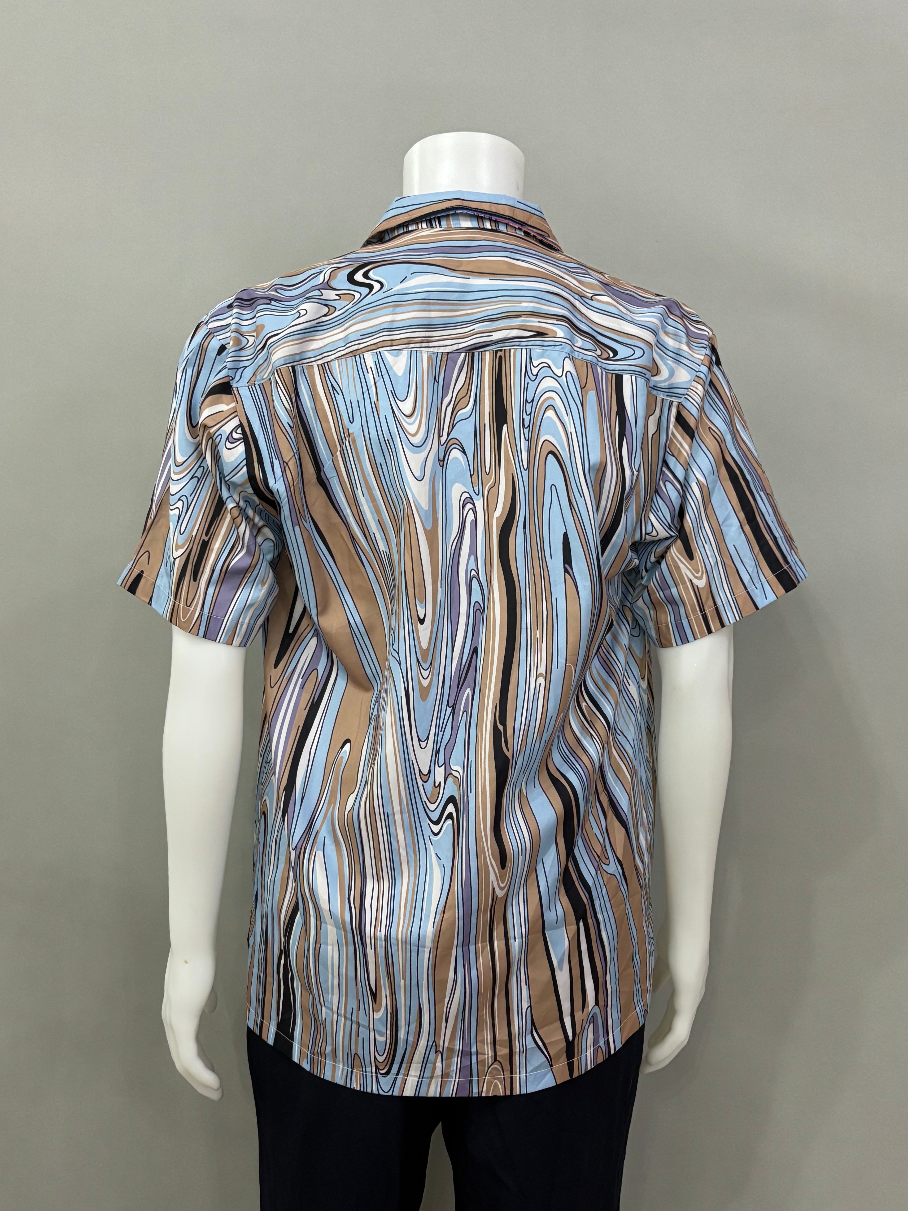 Large Swirl Print/Striking Mix Color Short Sleeve Bottom-Up