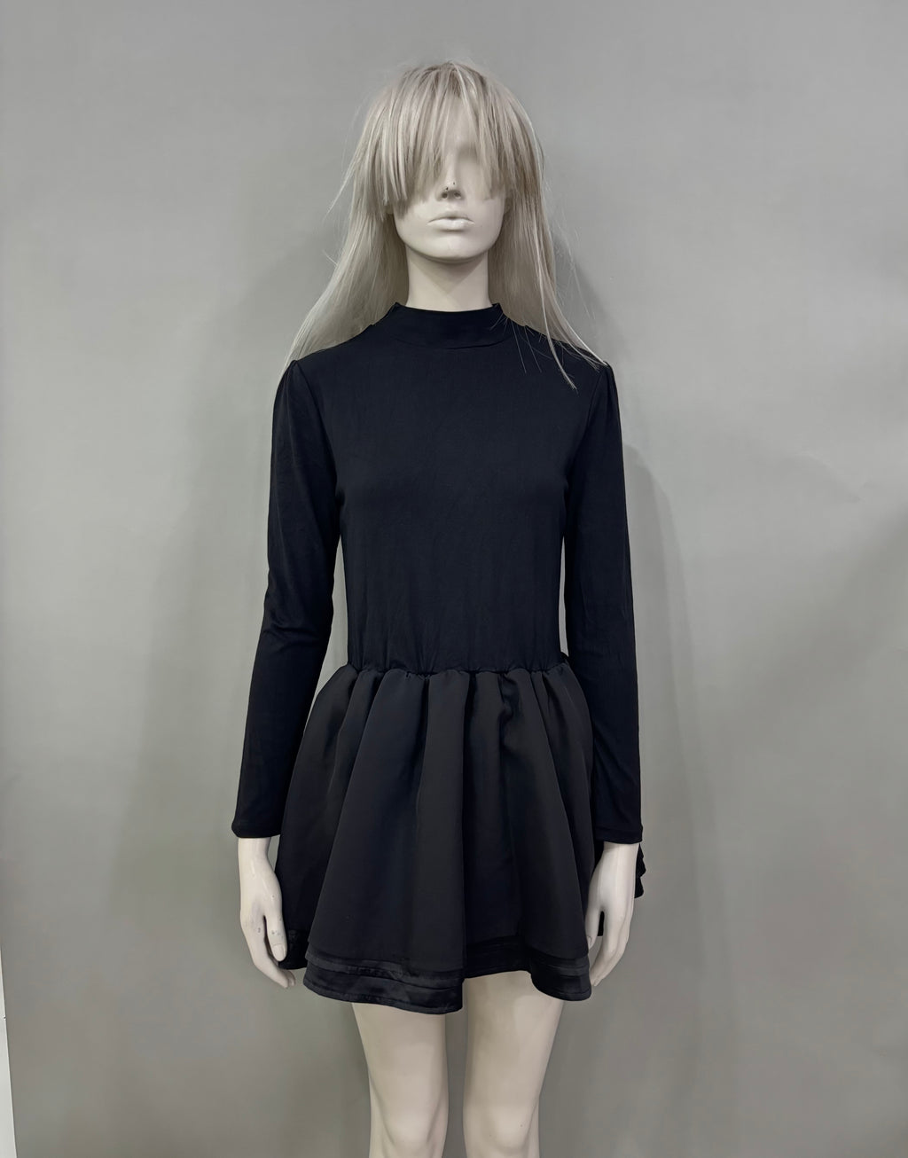 Small Black Long-Sleeve Mini Dress