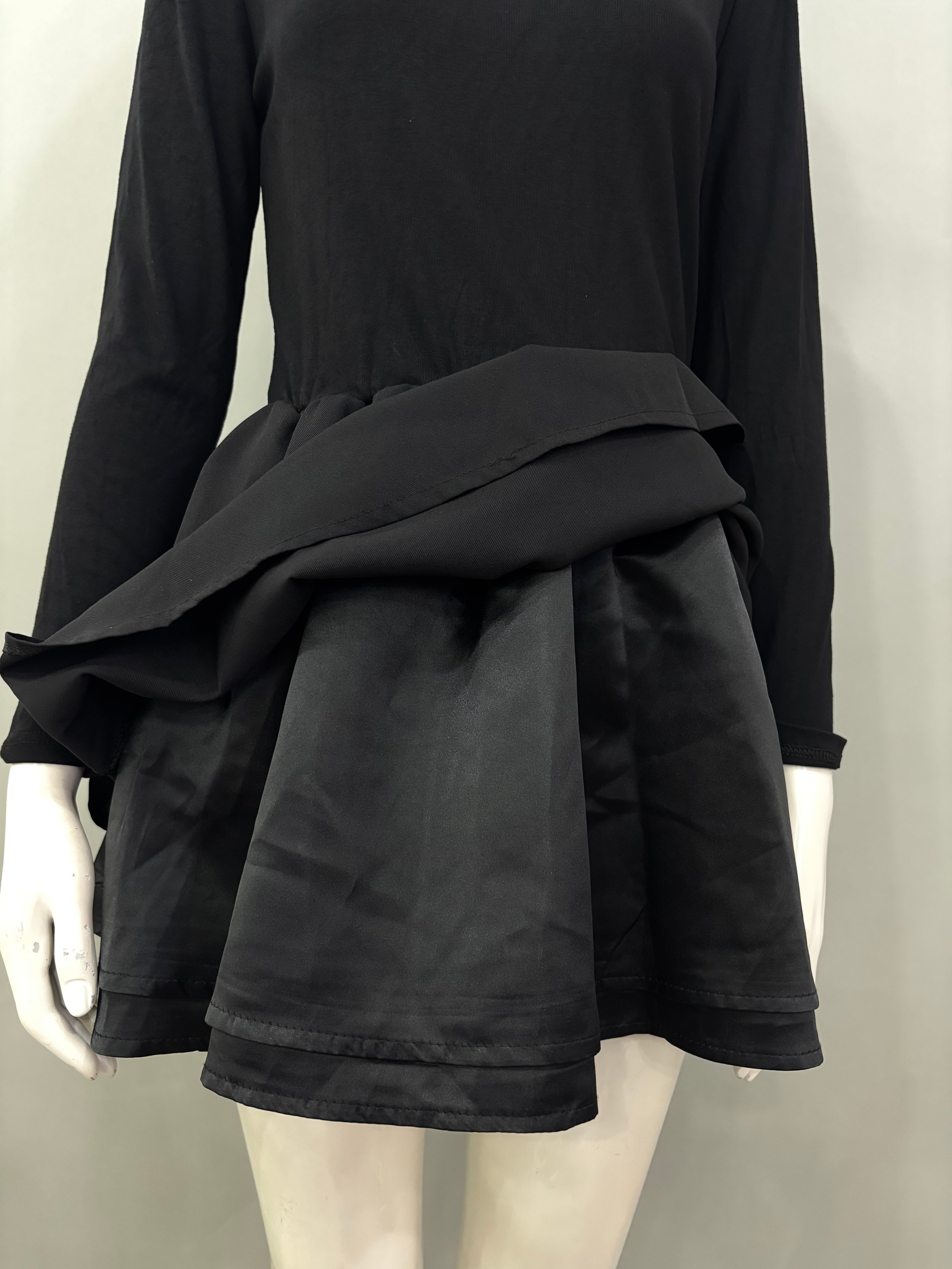 Small Black Long-Sleeve Mini Dress