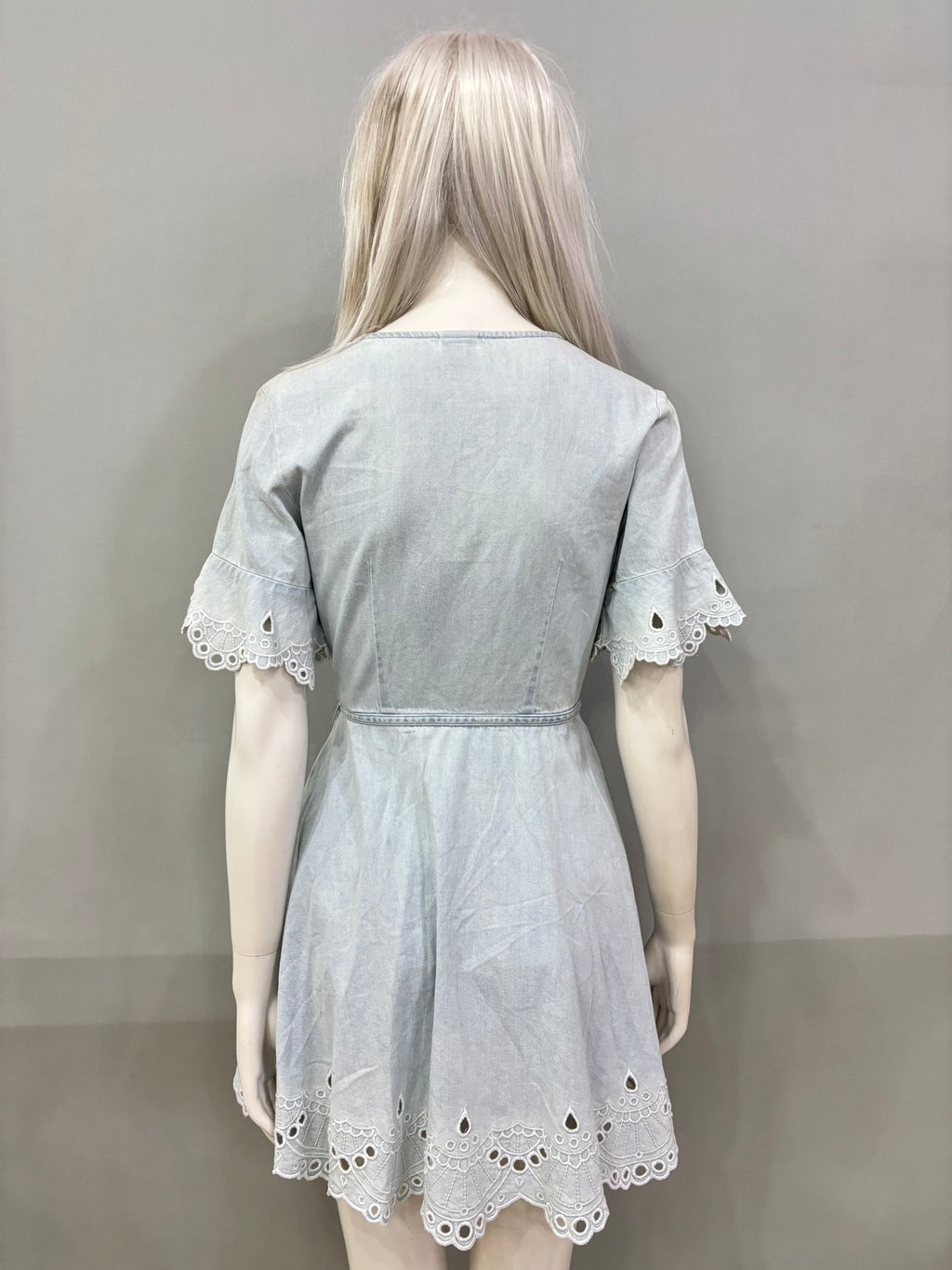 Extra Small Acid Wash Light Blue Chambray Wrap Women’s Dress