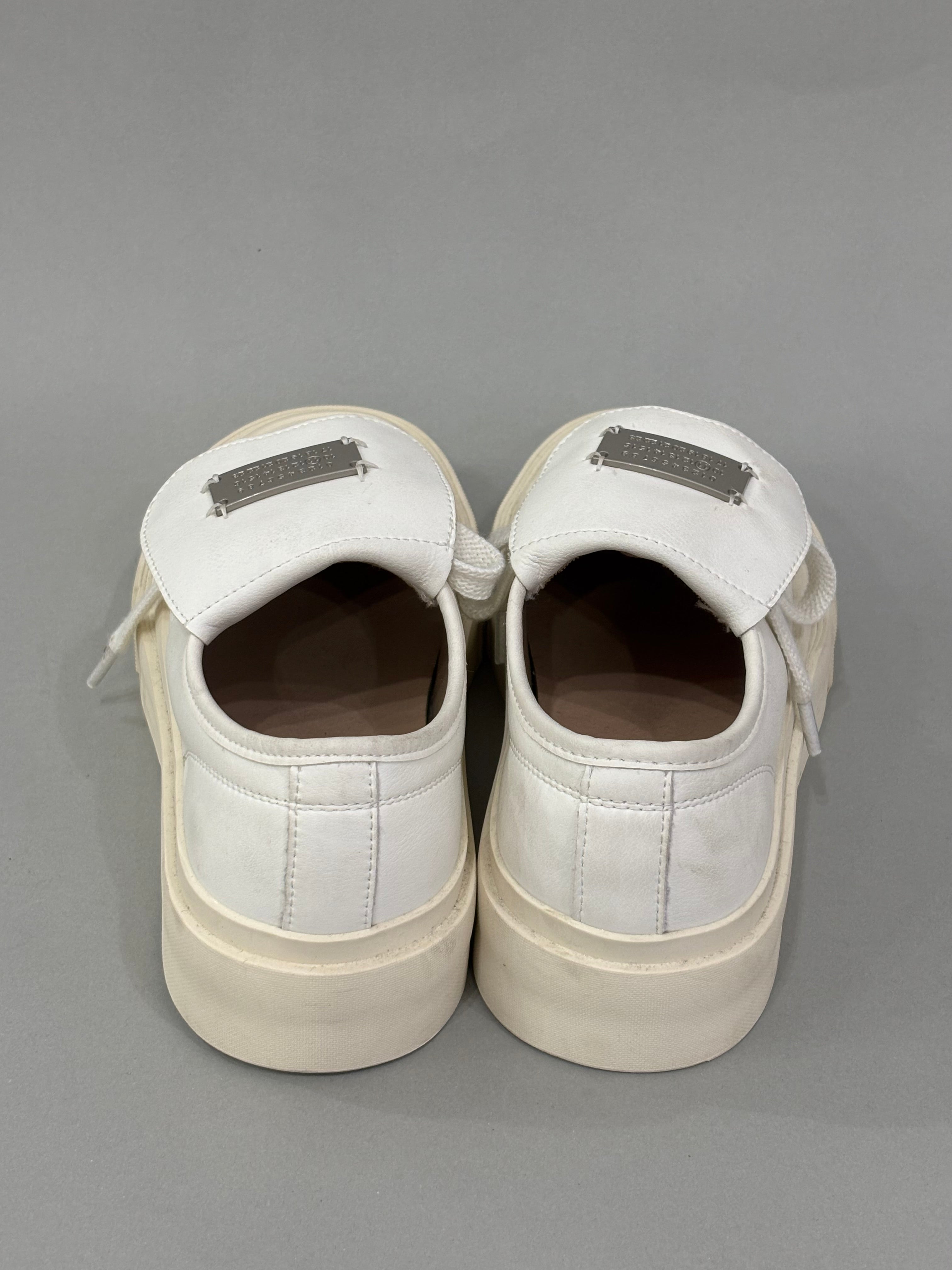 EUR 37 White Low-Top Platform Sneakers
