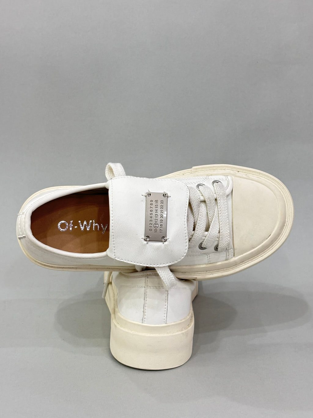 EUR 37 White Low-Top Platform Sneakers
