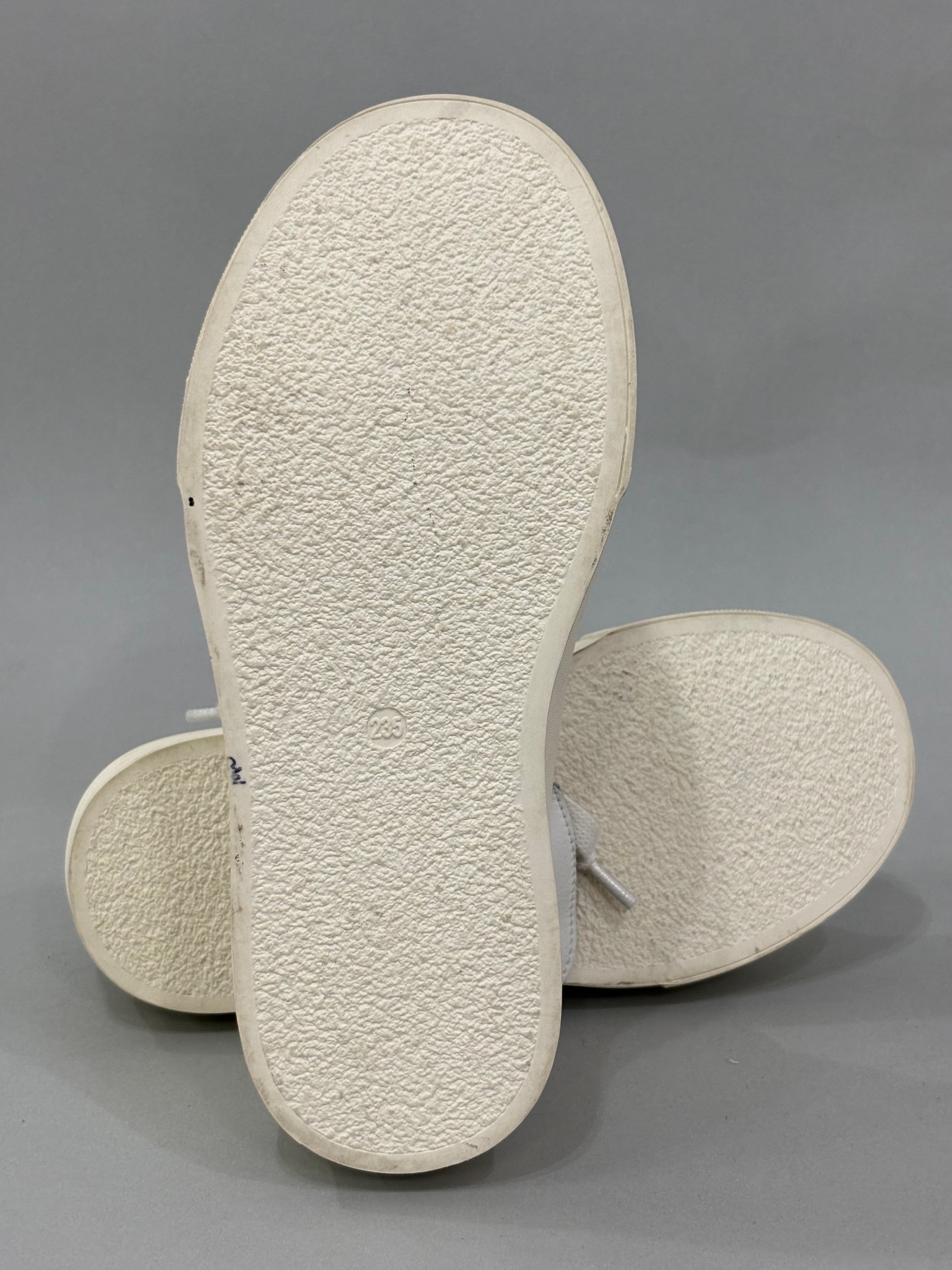 EUR 37 White Low-Top Platform Sneakers